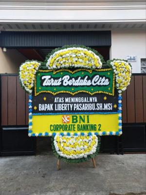 Papan Bunga Duka di Mandolang